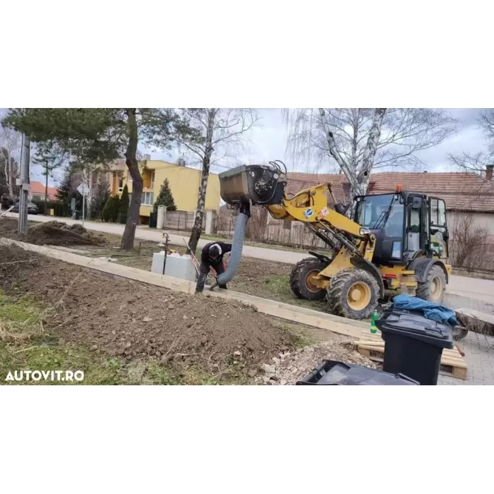 Cupa malaxor pentru mini incarcator