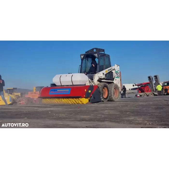 Perie stradala/asfalt mini incarcator BOBCAT KOMATSU CAT